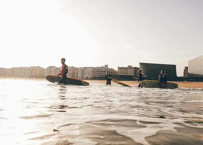 Surfing Etxea - Surf