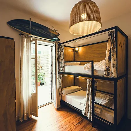 Hostel Surfing Etxea - Surf