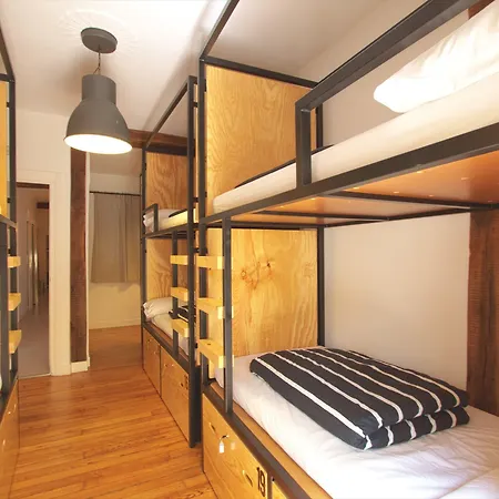 Hostel Surfing Etxea - Surf Σαν Σεμπαστιάν